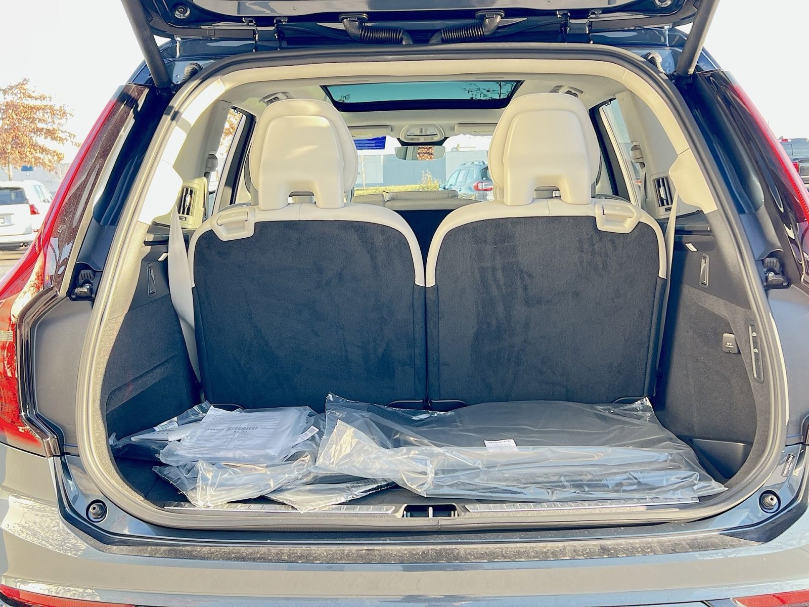 New 2026 Volvo XC90 B6 Ultra image 26