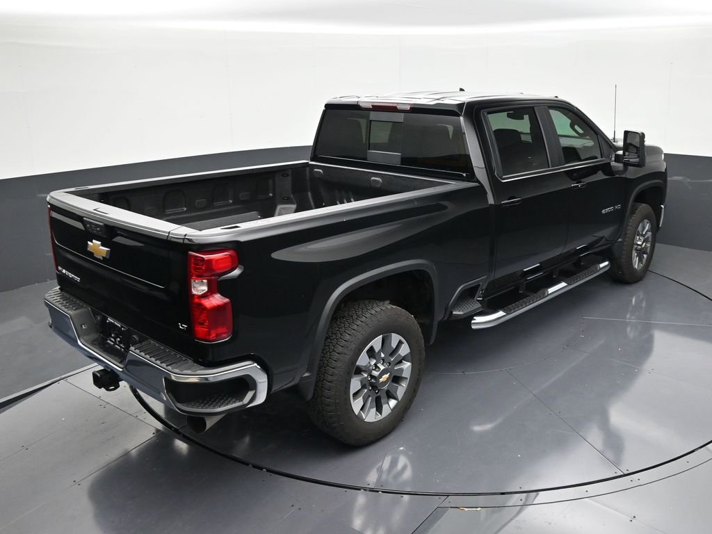 Used 2026 Chevrolet Silverado 2500 LT AWD/4WD image 16