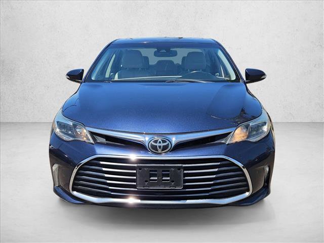 Used 2017 Toyota Avalon XLE Premium w/ All Weather Liner Package FWD image 2