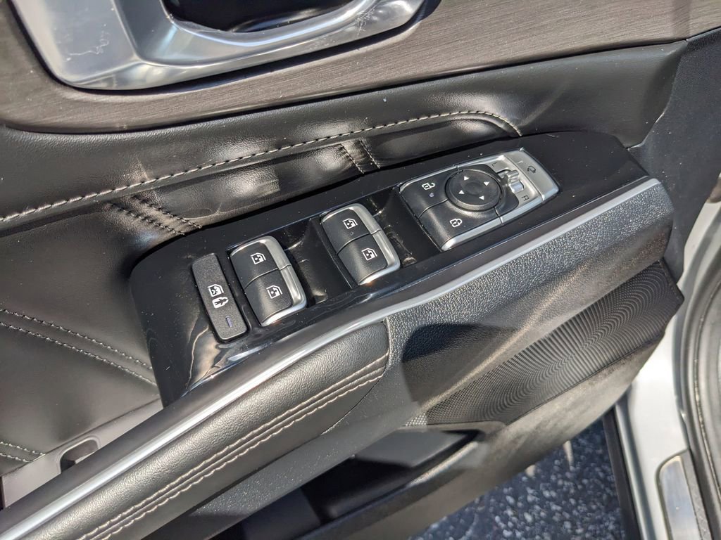 Certified 2025 Kia Sorento SX image 20