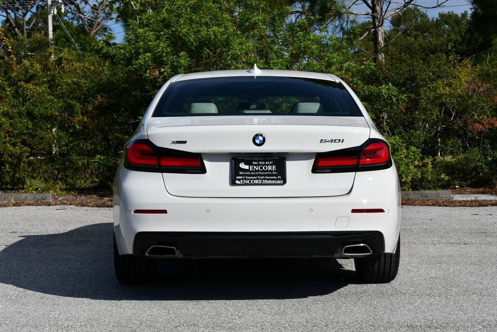 Used 2021 BMW 540i xDrive w/ Premium Package AWD/4WD image 29