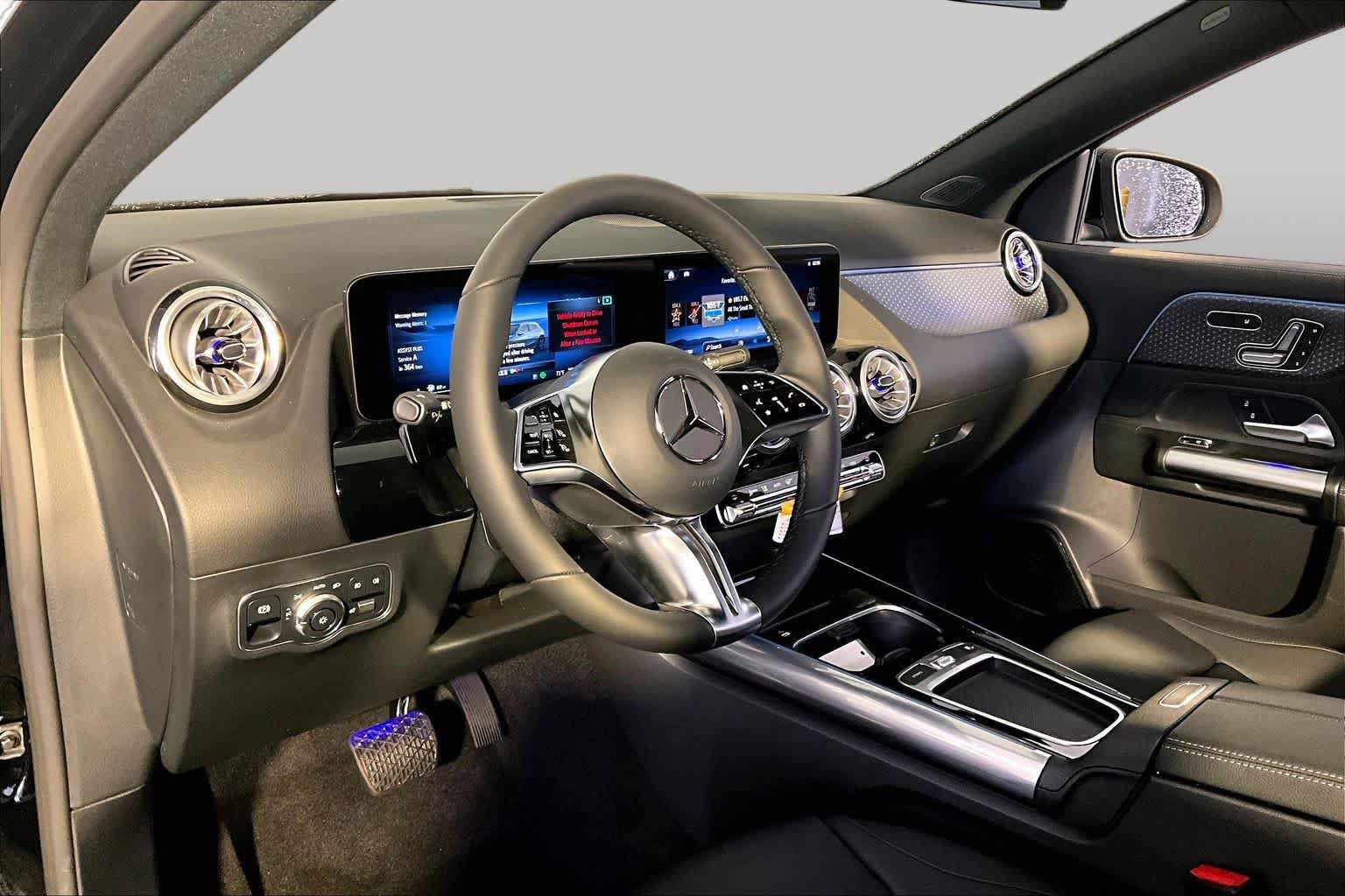 New 2026 Mercedes-Benz GLA 250 4MATIC image 9