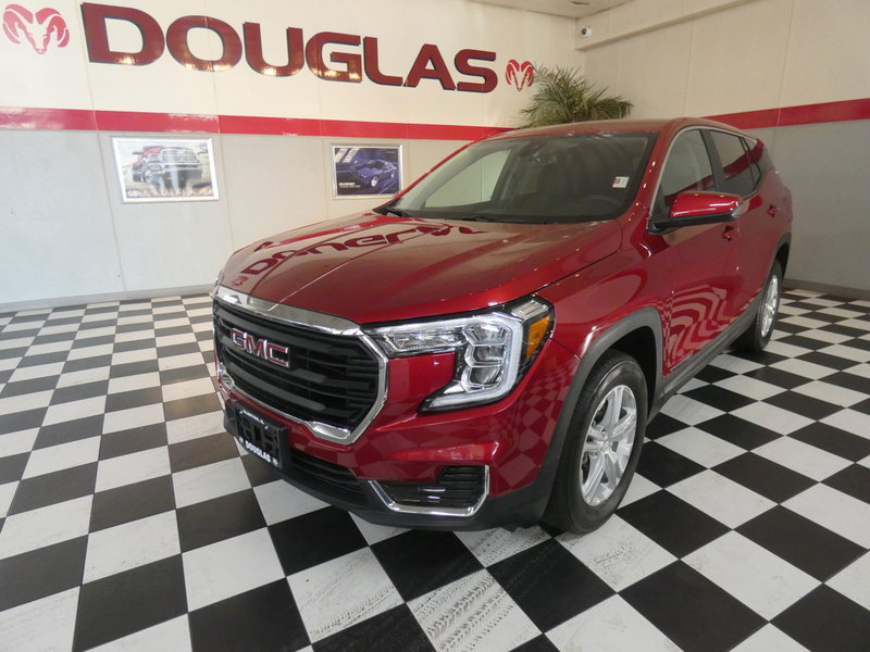 Used 2024 GMC Terrain SLE