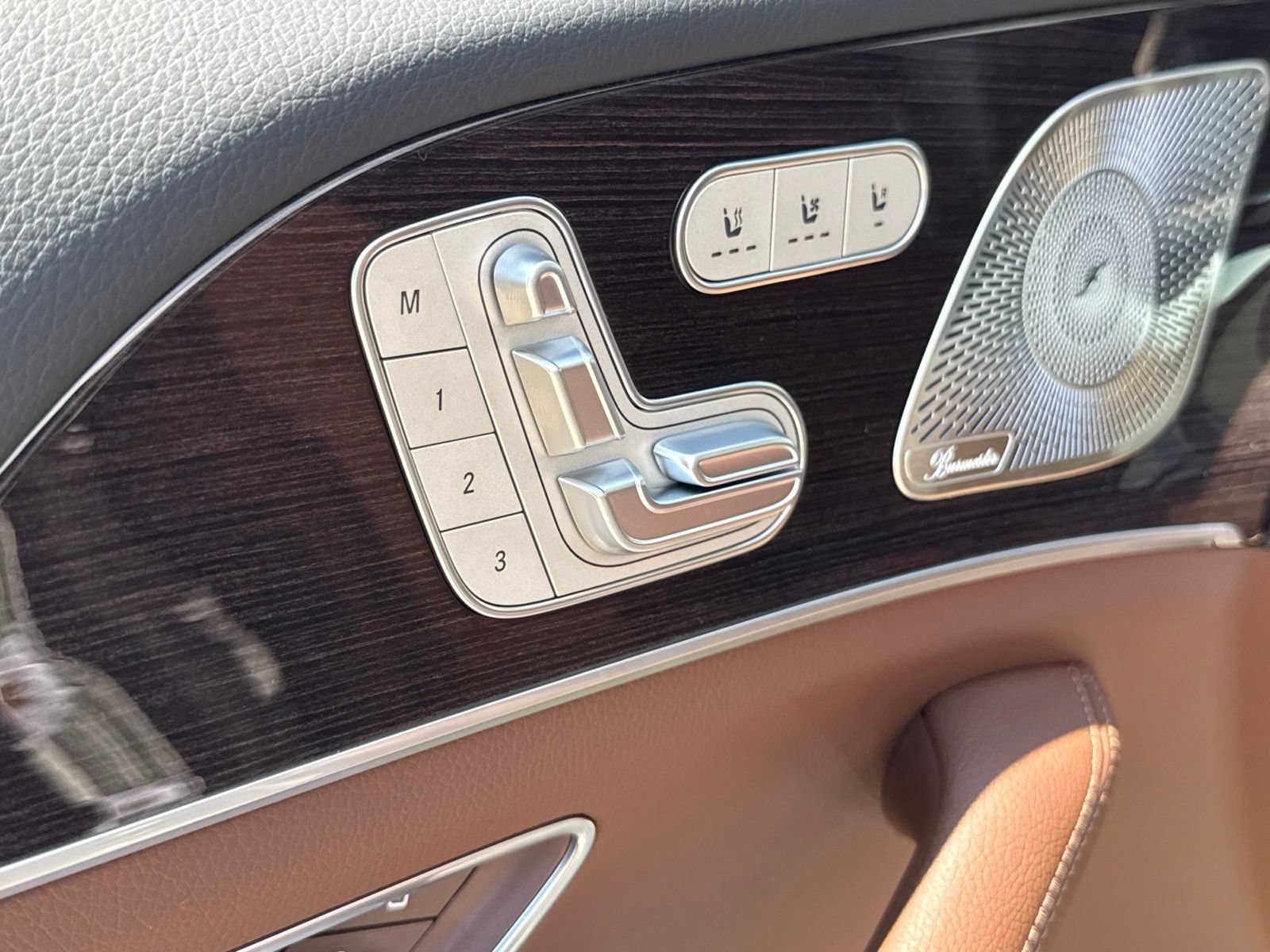 New 2026 Mercedes-Benz GLS 450 4MATIC image 19