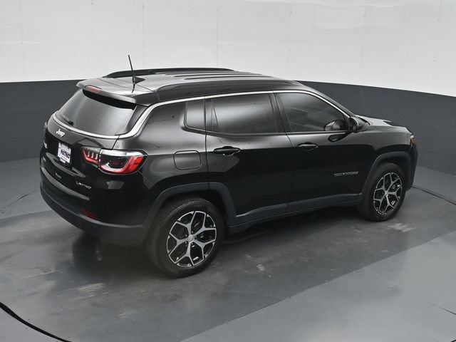 Used 2024 Jeep Compass Limited AWD/4WD image 38