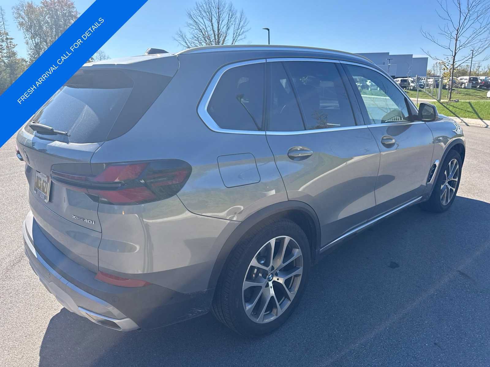 Used 2024 BMW X5 xDrive40i w/ Premium Package AWD/4WD image 8
