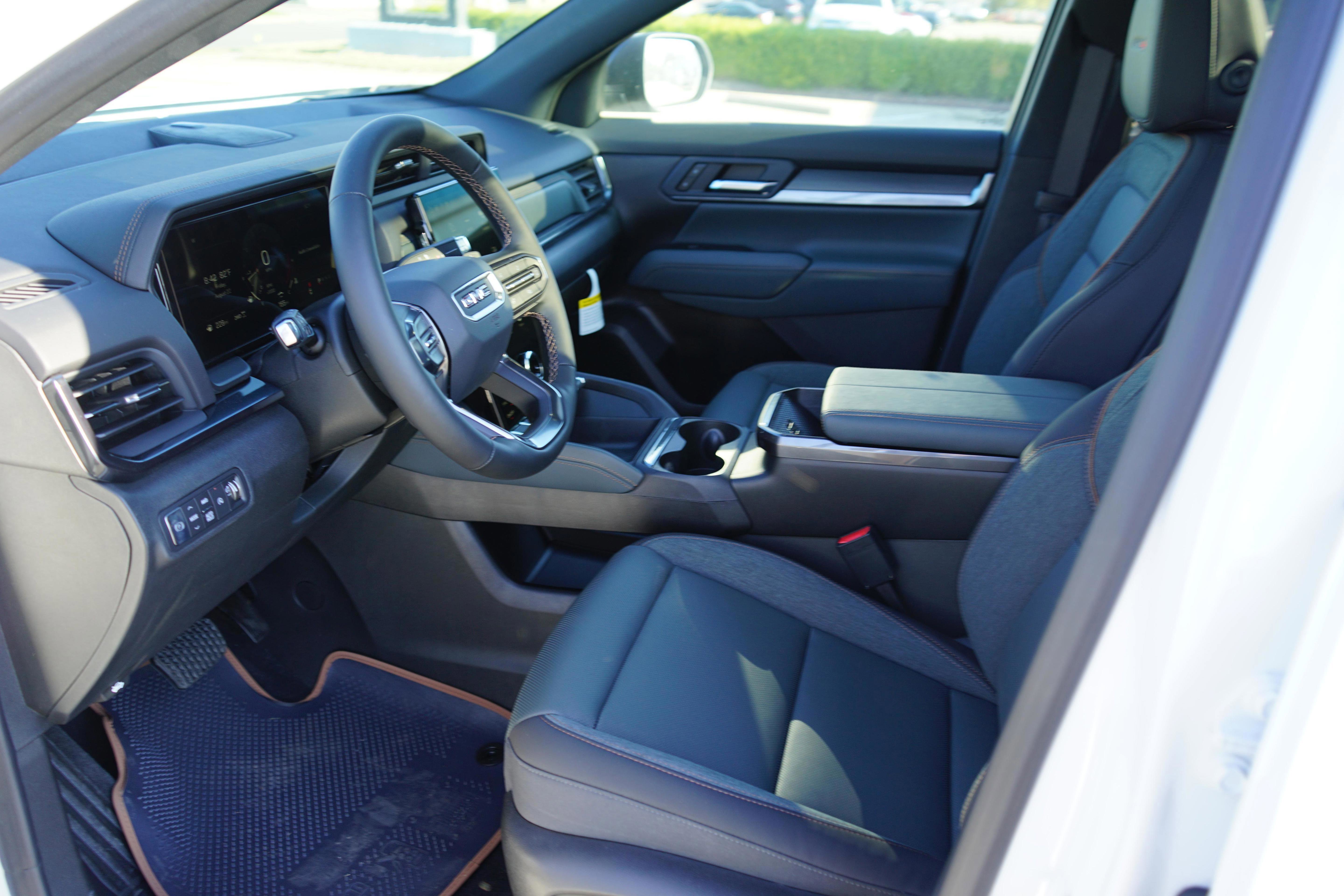 New 2026 GMC Terrain AT4 image 10