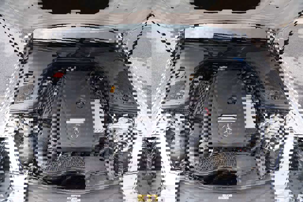 Used 2018 Mercedes-Benz E 300 w/ Premium 3 Package (Q03) image 38