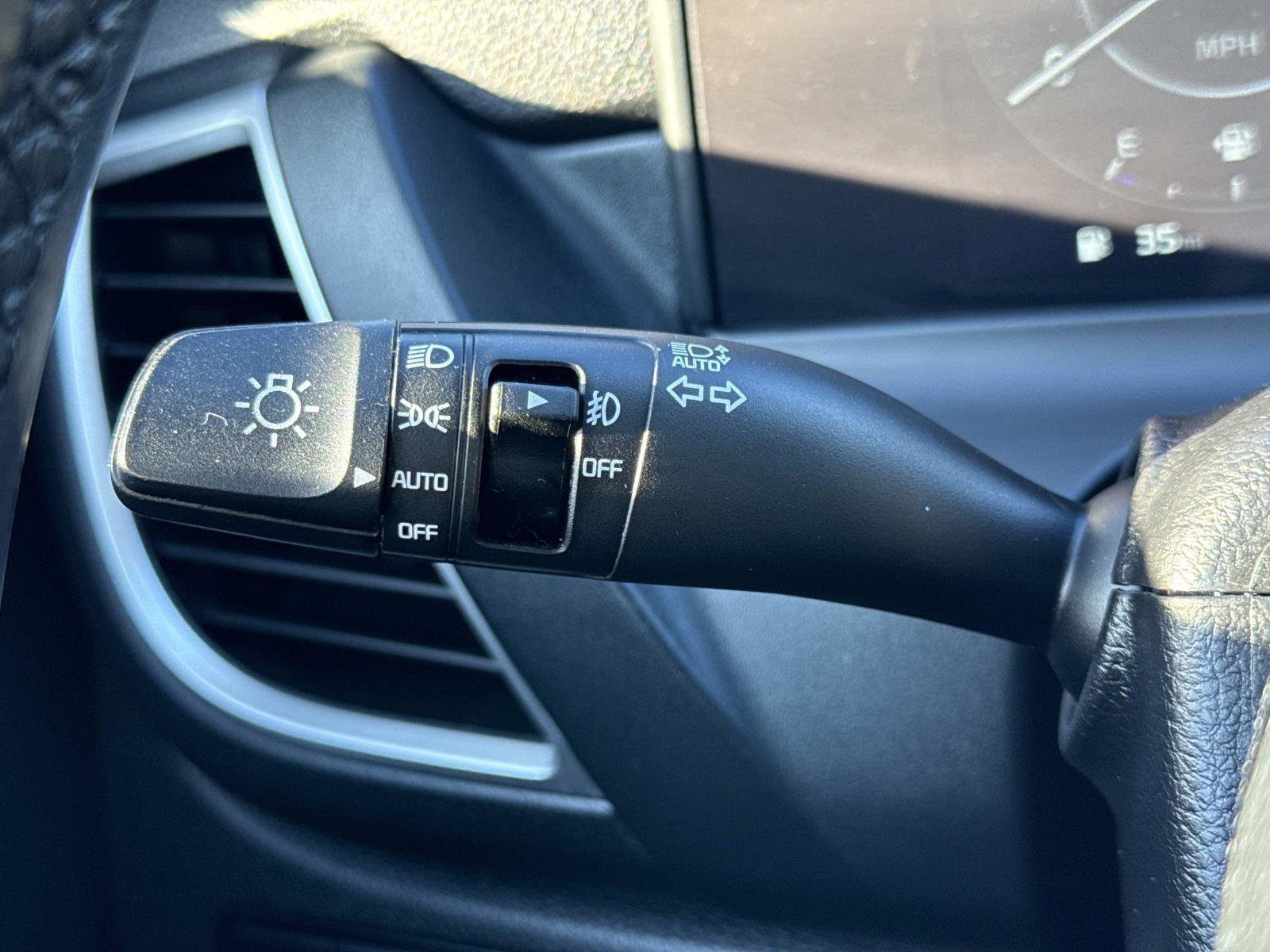 Used 2024 Kia Seltos EX image 10