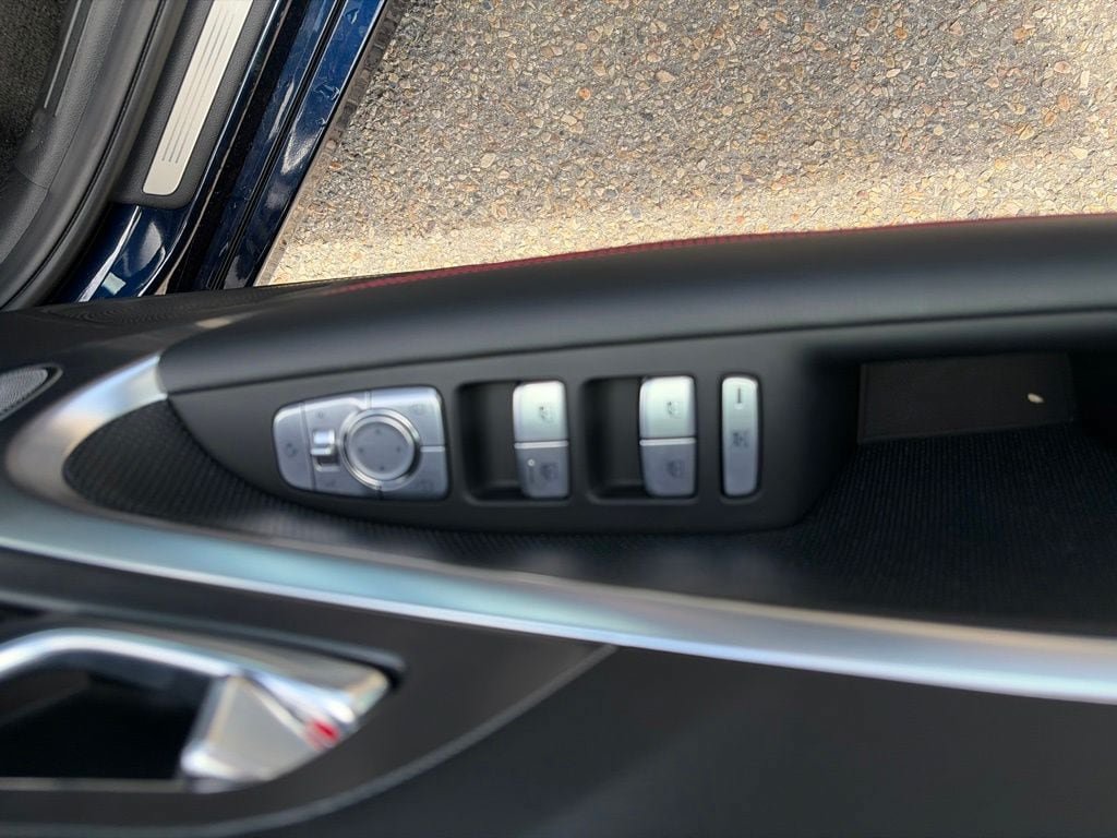New 2026 Genesis G70 3.3T Sport Prestige AWD/4WD image 11