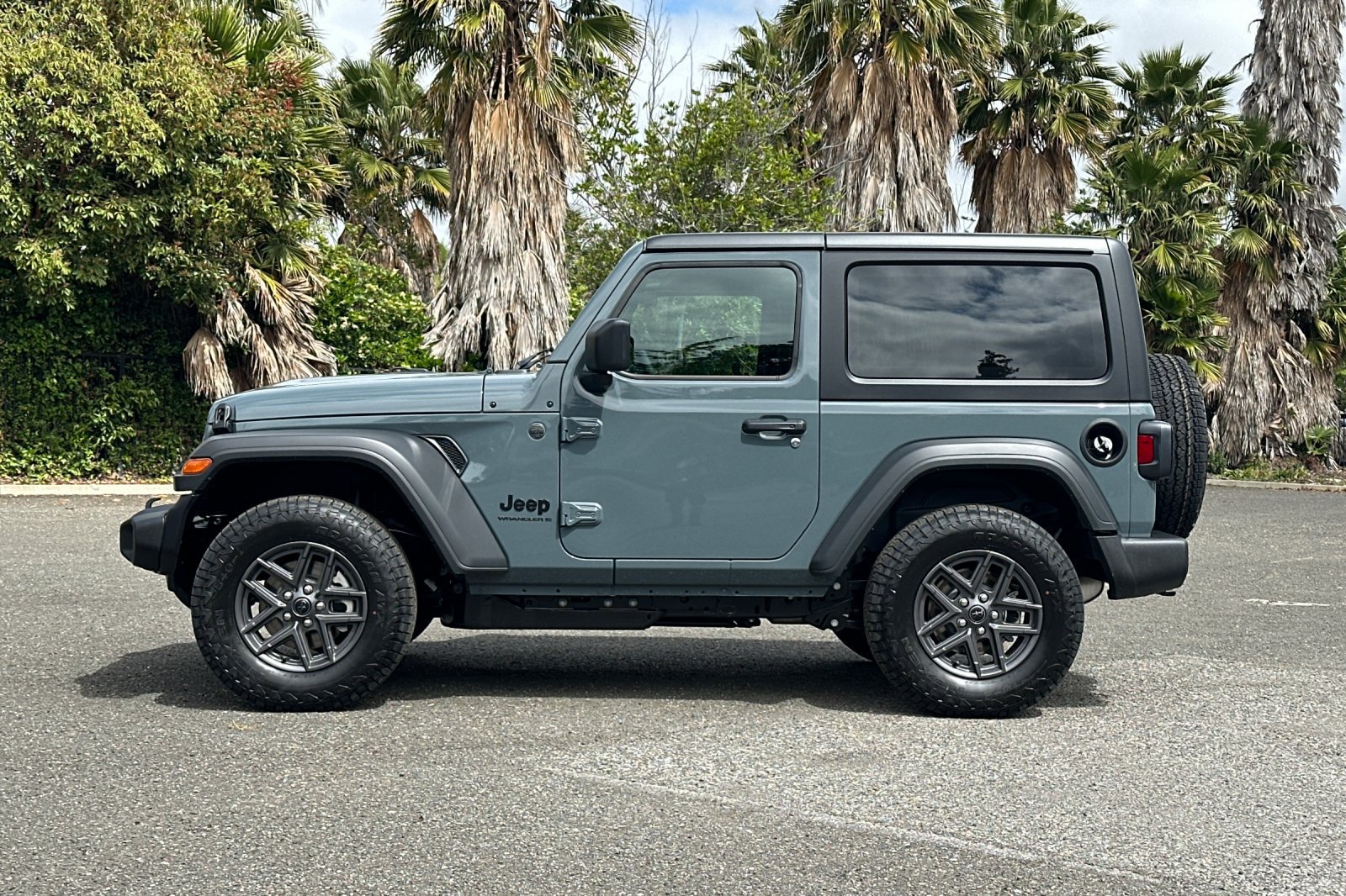 New 2026 Jeep Wrangler Sport AWD/4WD image 6