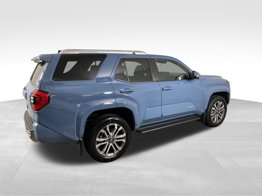 Used 2025 Toyota 4Runner Limited AWD/4WD image 9