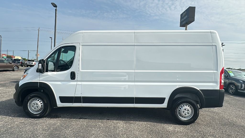 Used 2026 RAM ProMaster 2500 w/ Convenience Group FWD image 11