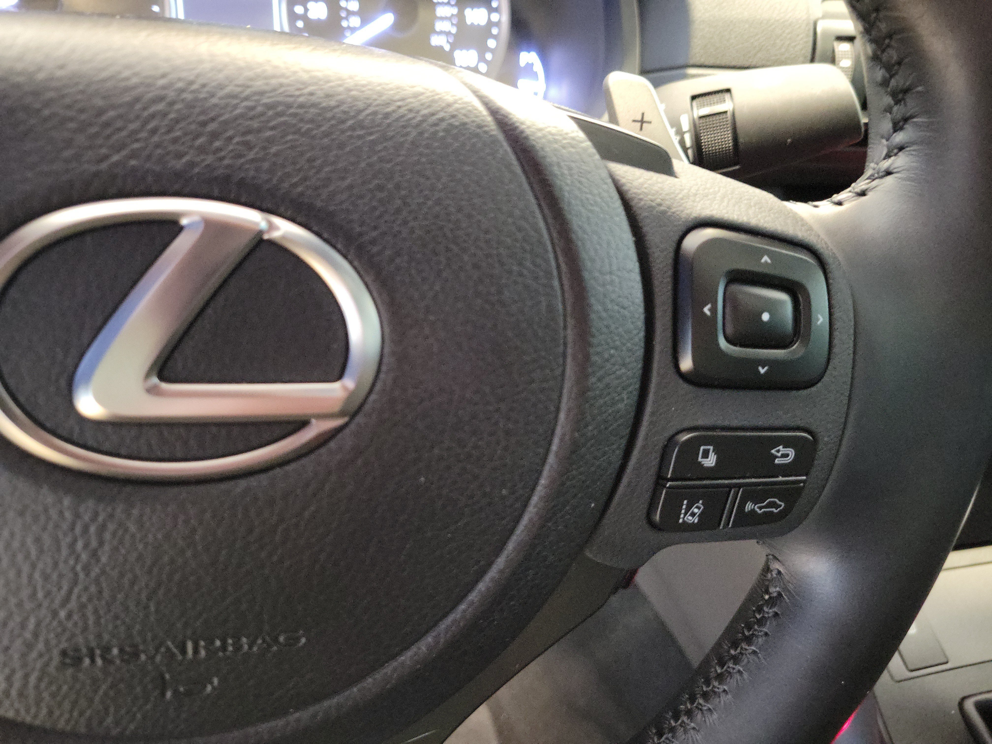 Used 2024 Lexus IS 350 F Sport RWD image 28