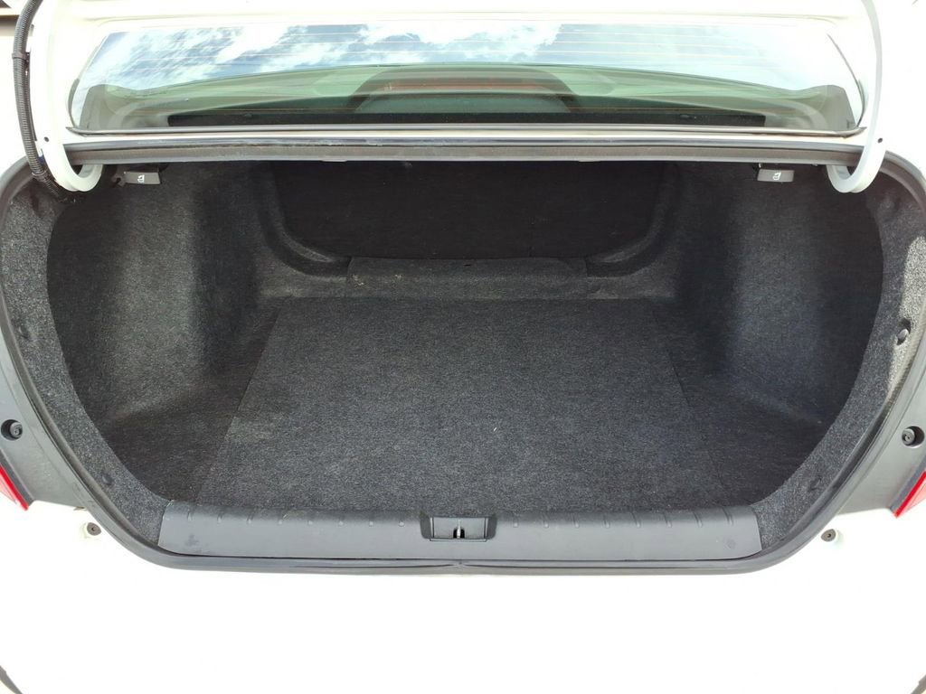 Used 2021 Honda Civic EX-L image 25