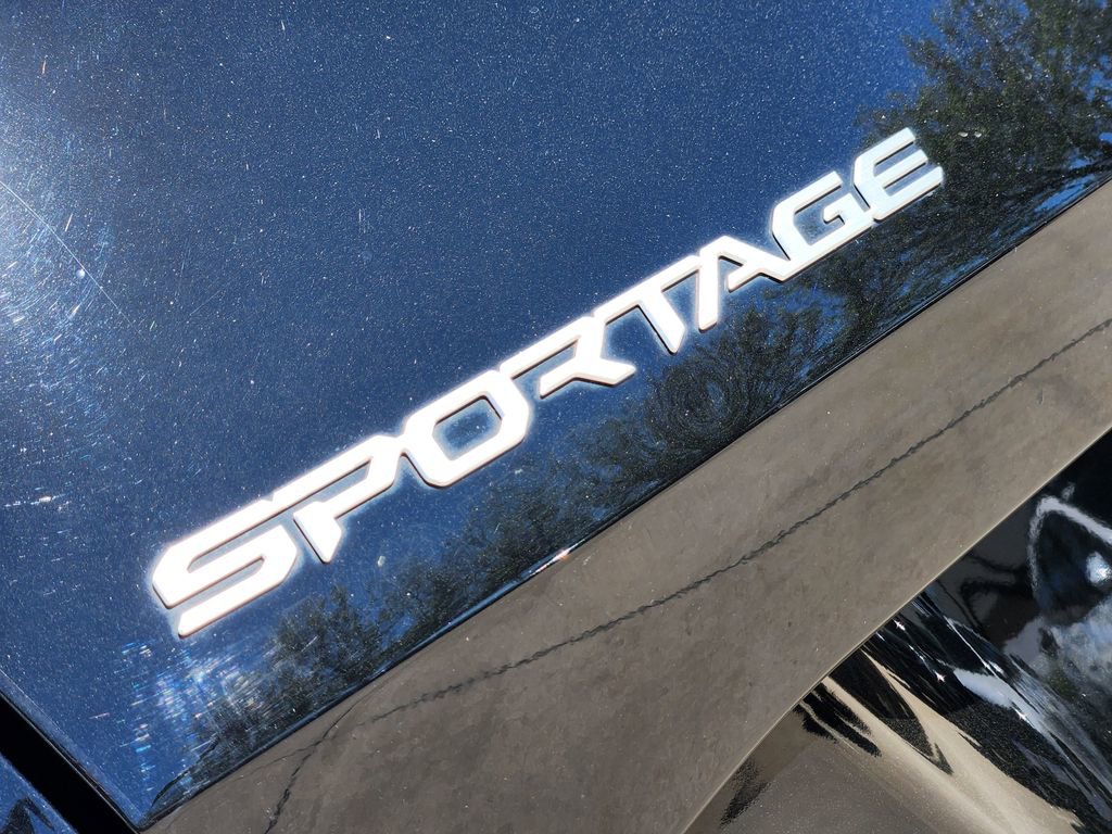 Certified 2023 Kia Sportage SX image 18