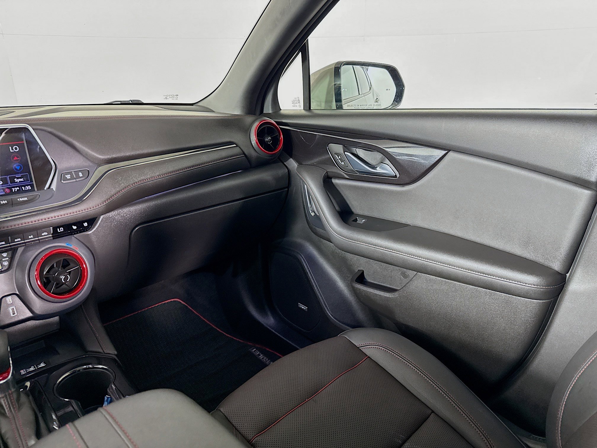 Used 2021 Chevrolet Blazer RS w/ Enhanced Convenience Package image 29