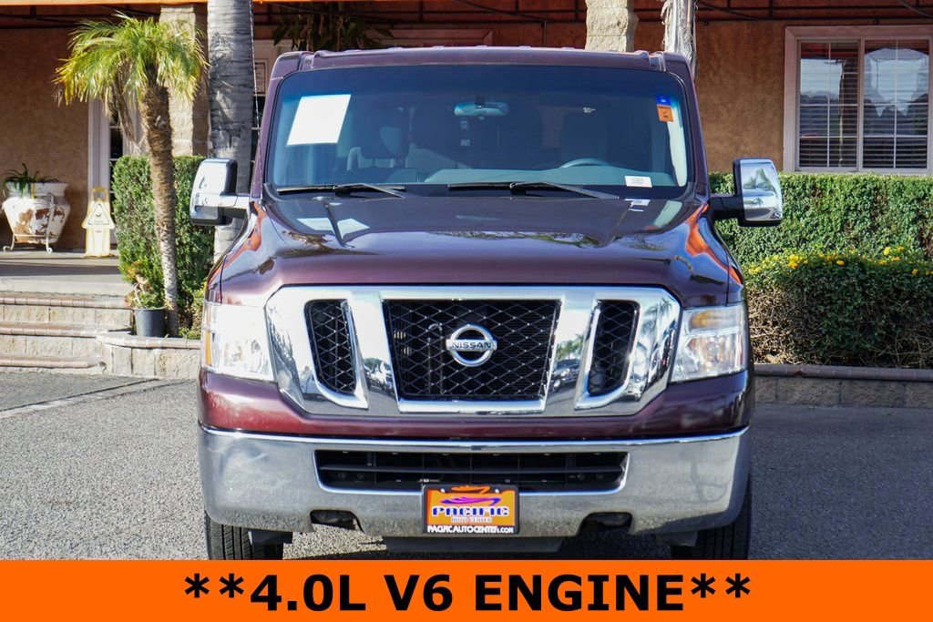 Used 2013 Nissan NV 3500 SV RWD image 3