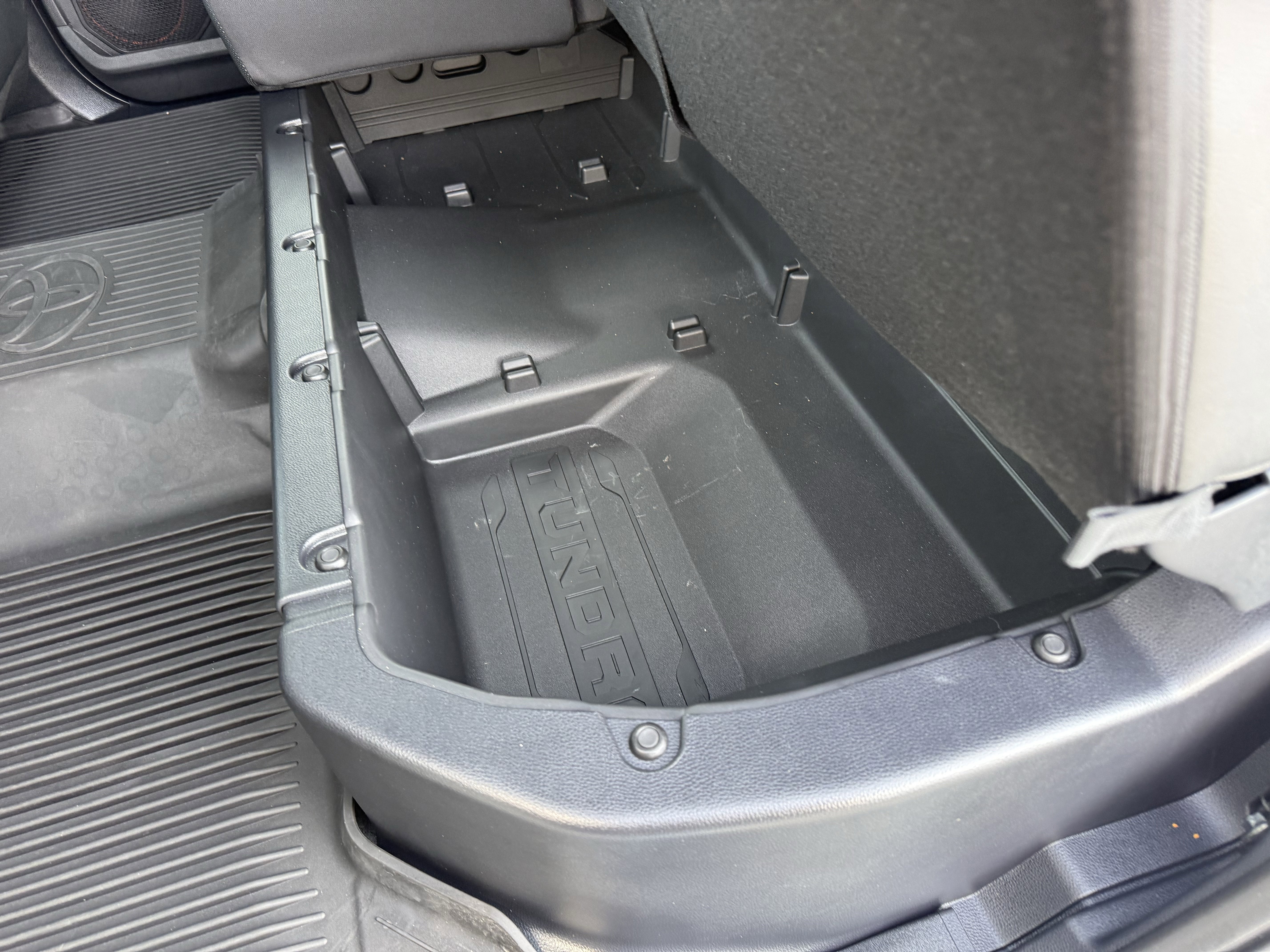 Used 2025 Toyota Tundra Limited image 24