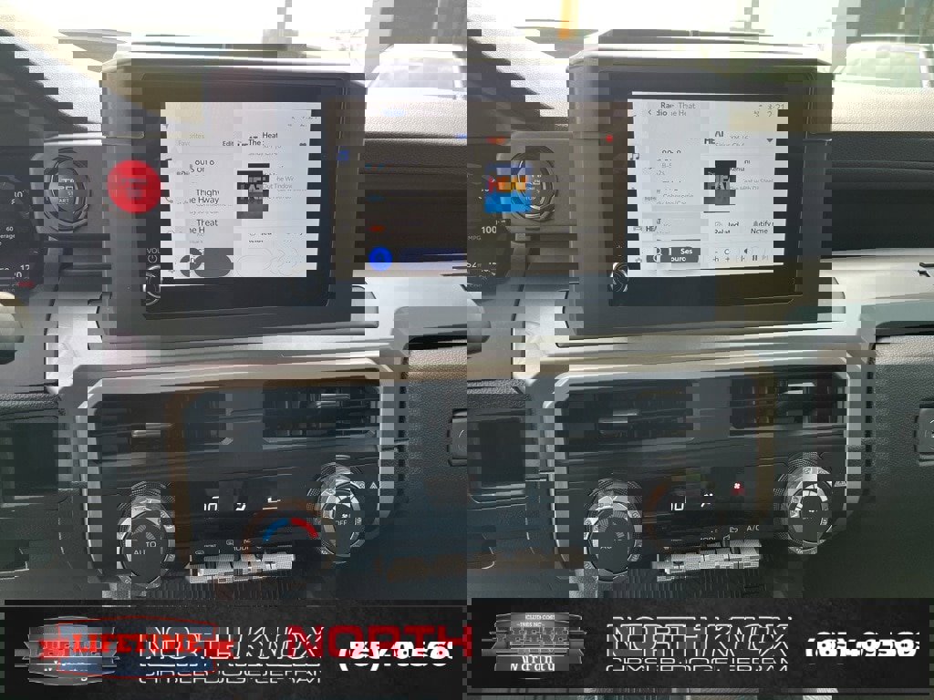 Used 2024 Toyota Tacoma TRD Off-Road image 9