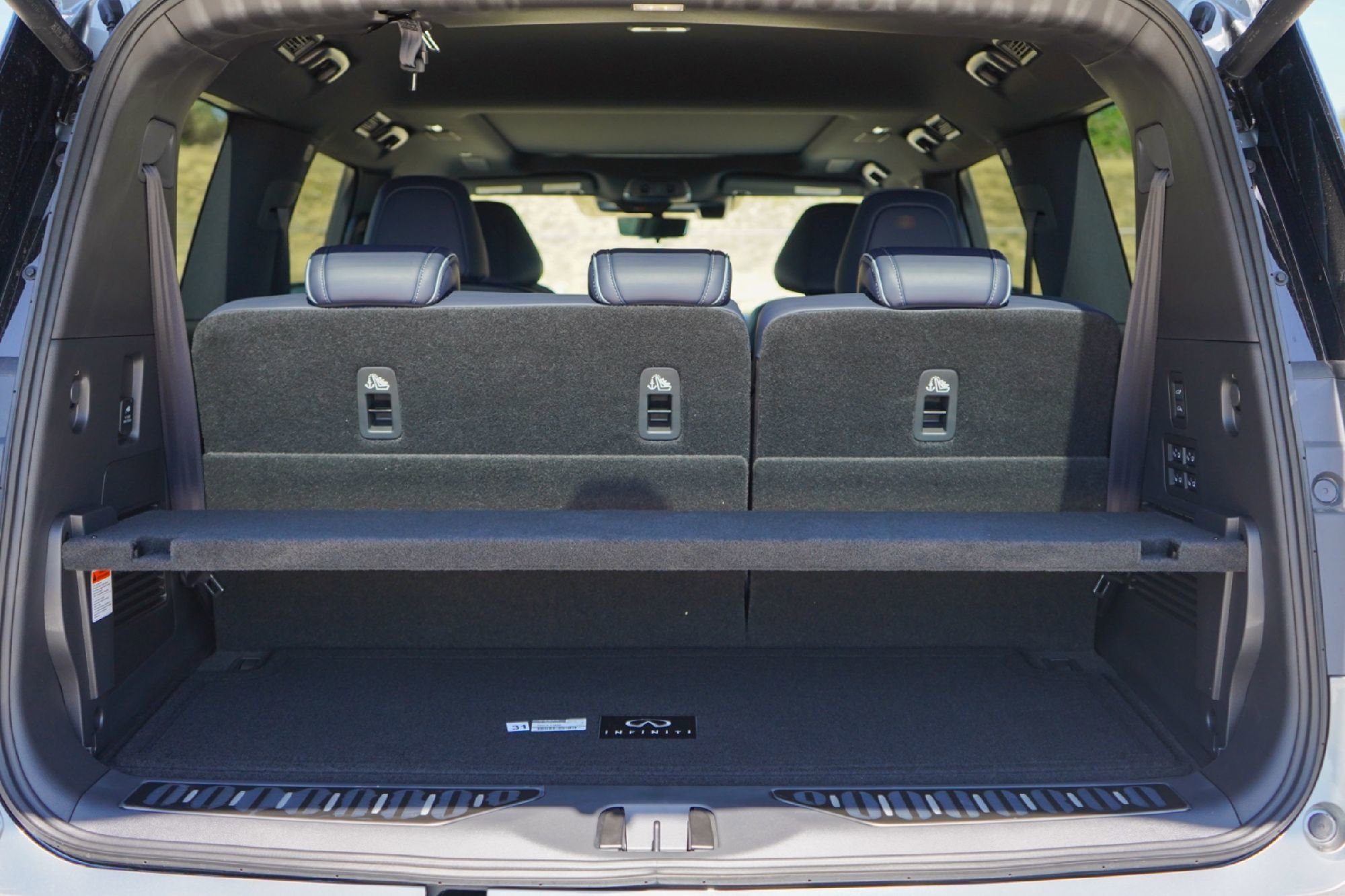 New 2026 INFINITI QX80 4WD image 24