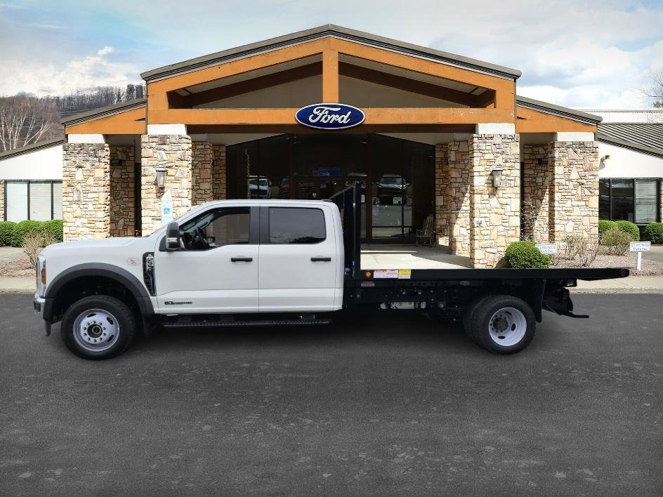 New 2024 Ford F550 4x4 Crew Cab Super Duty image 4