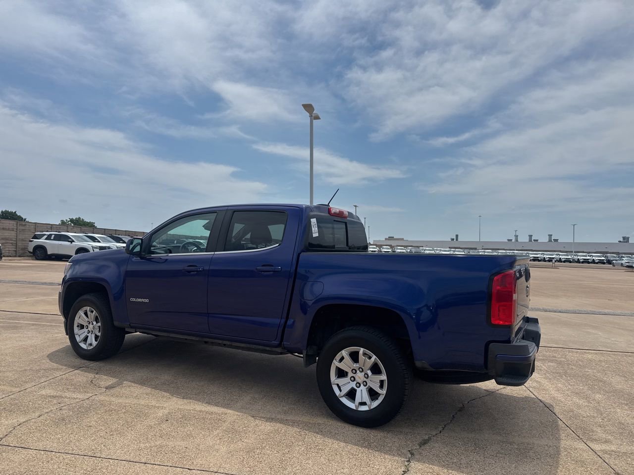 Used 2017 Chevrolet Colorado LT w/ LT Convenience Package RWD image 16