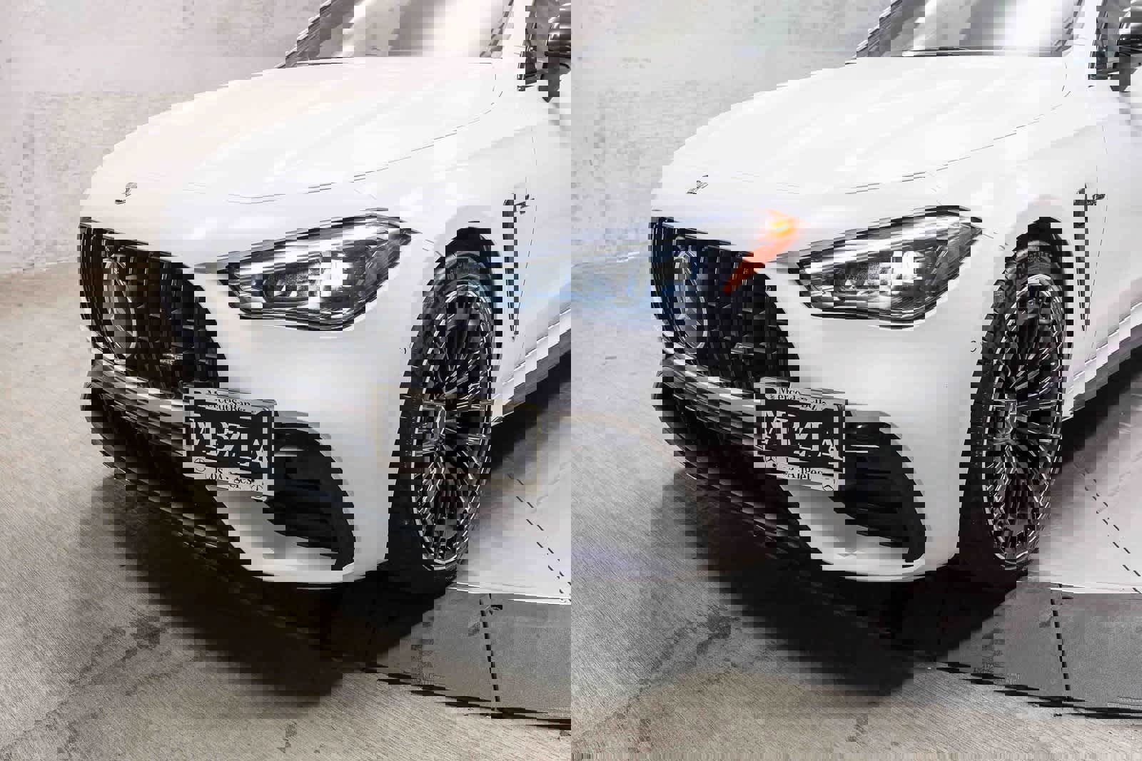 Certified 2024 Mercedes-Benz CLE 53 AMG 4MATIC image 11