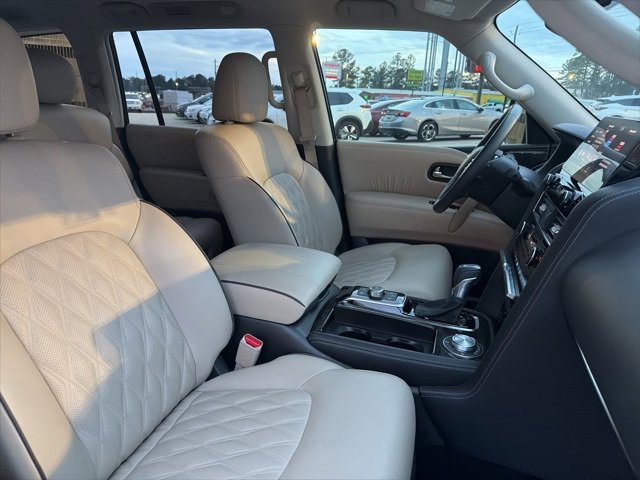 Used 2024 Nissan Armada Platinum w/ Captain's Chairs Package image 18