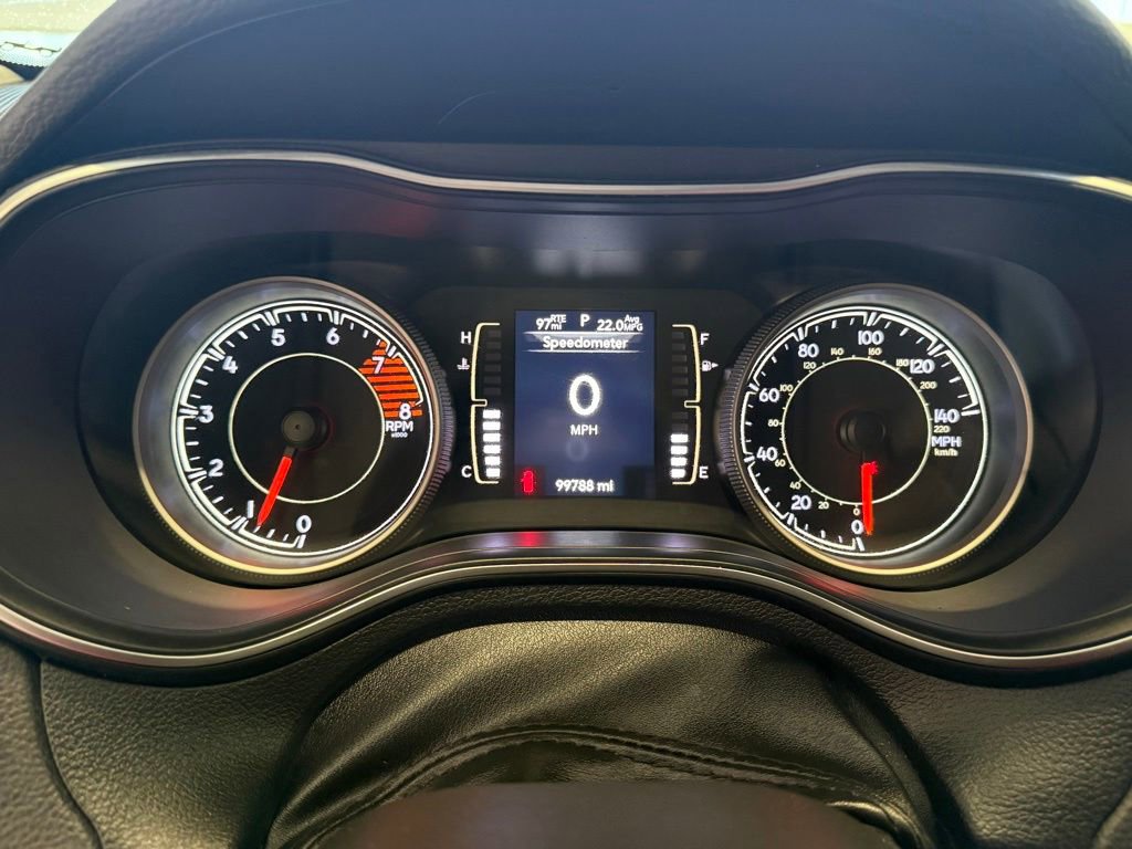 Used 2019 Jeep Cherokee Latitude Plus w/ Cold Weather Group image 24