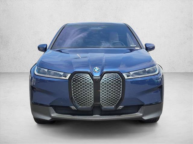 Certified 2024 BMW iX xDrive50 w/ Premium Package AWD/4WD image 2
