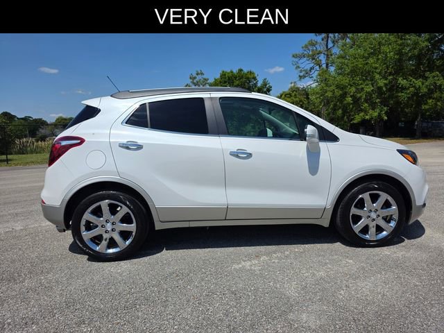 Used 2019 Buick Encore Essence w/ Experience Buick Package image 2