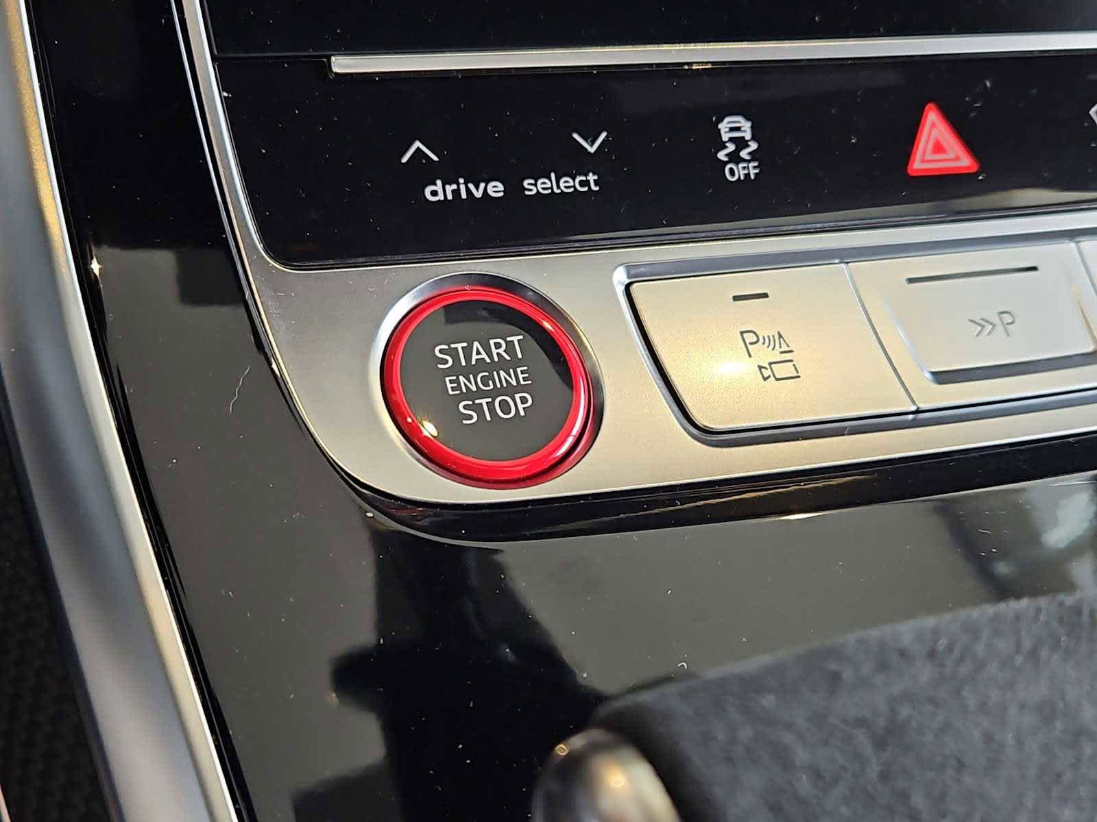 New 2026 Audi RS Q8 performance AWD/4WD image 14