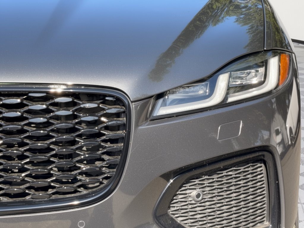 New 2026 Jaguar F-PACE R-Dynamic S AWD/4WD image 12