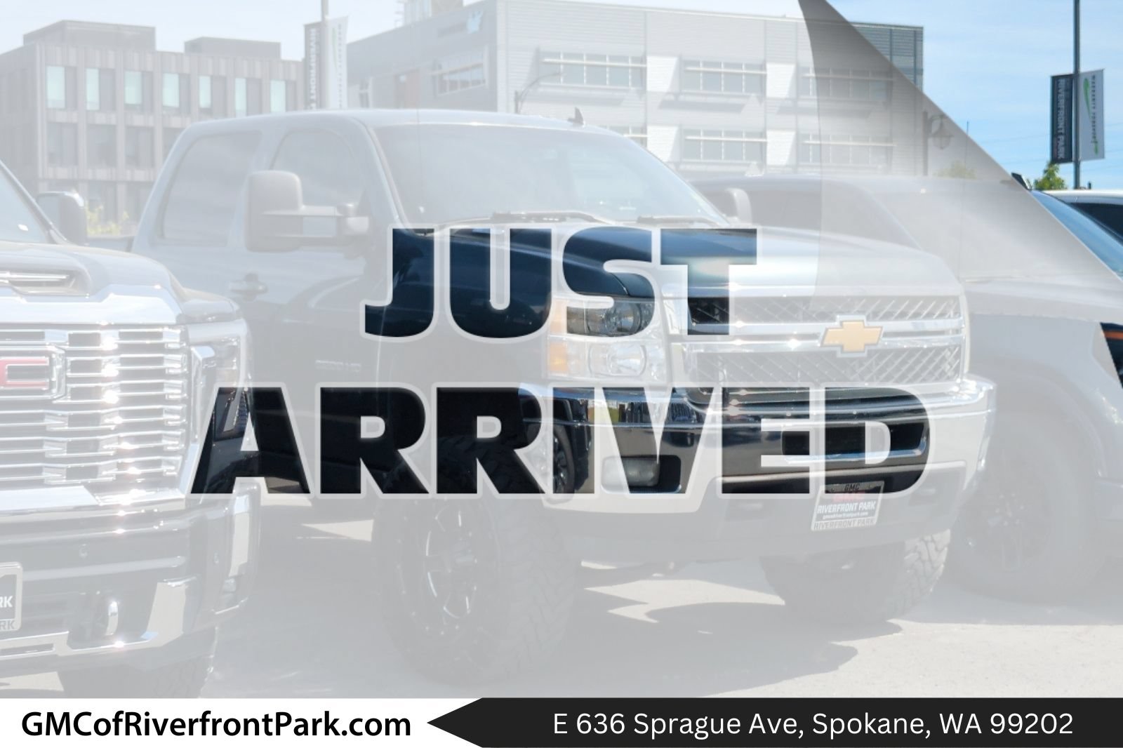 Used 2011 Chevrolet Silverado 2500 LTZ w/ LTZ Plus Package AWD/4WD image 1