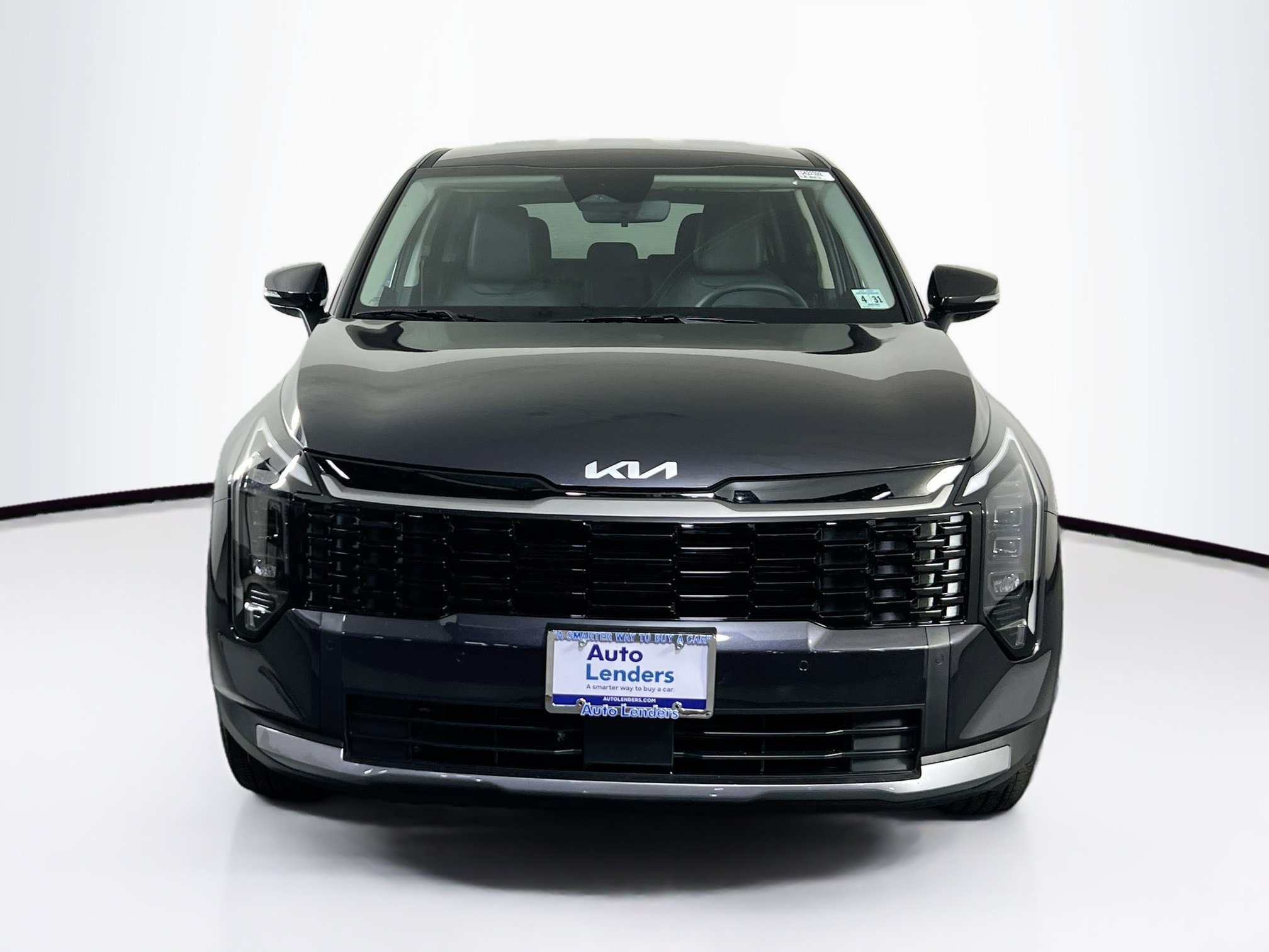Used 2026 Kia Sportage EX FWD image 2