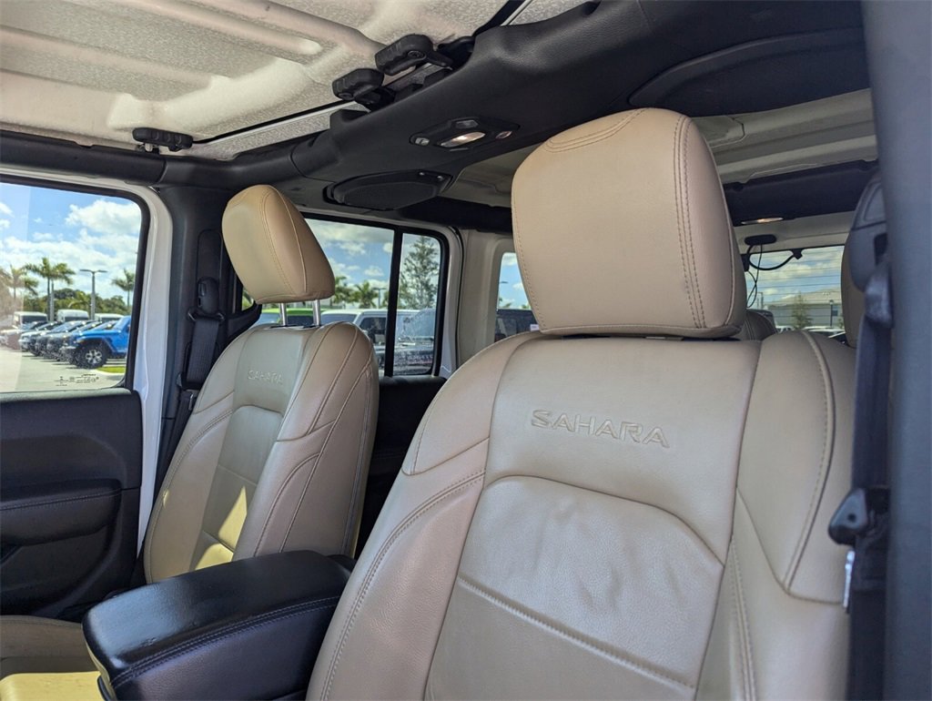 Certified 2018 Jeep Wrangler Unlimited Sahara image 21