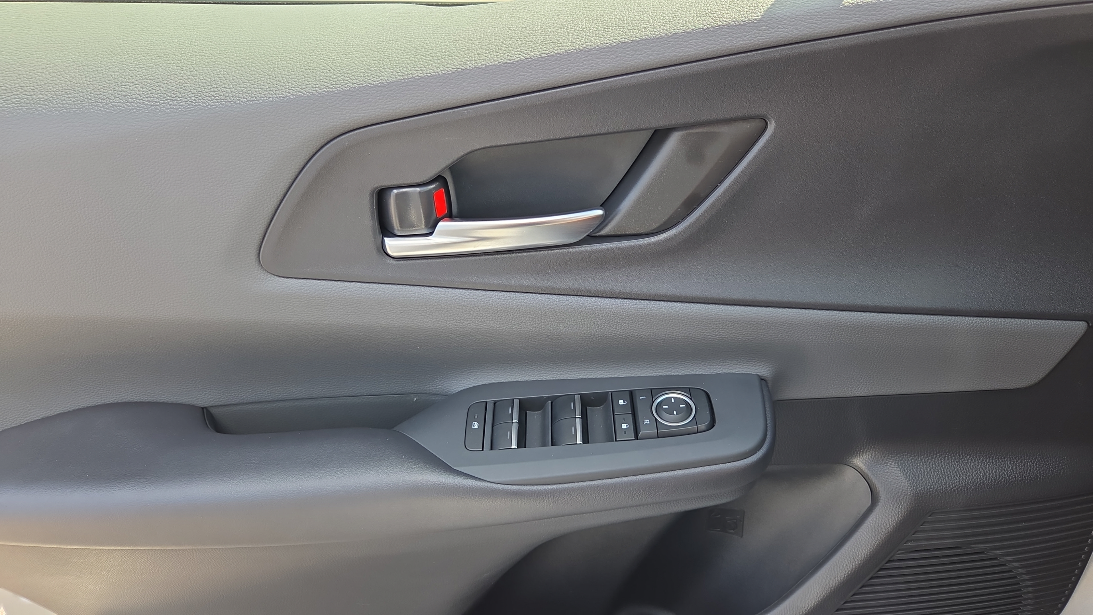 Certified 2023 Toyota Prius XLE FWD image 21