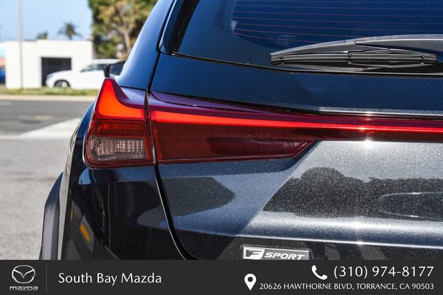 Used 2019 Lexus UX 200 F Sport w/ F Sport Premium Package FWD image 9