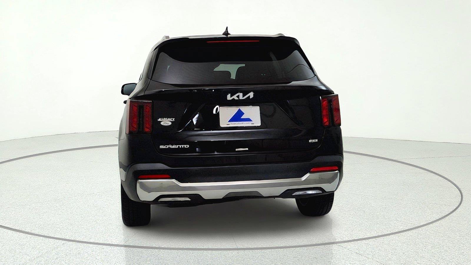 Used 2025 Kia Sorento S AWD/4WD image 10