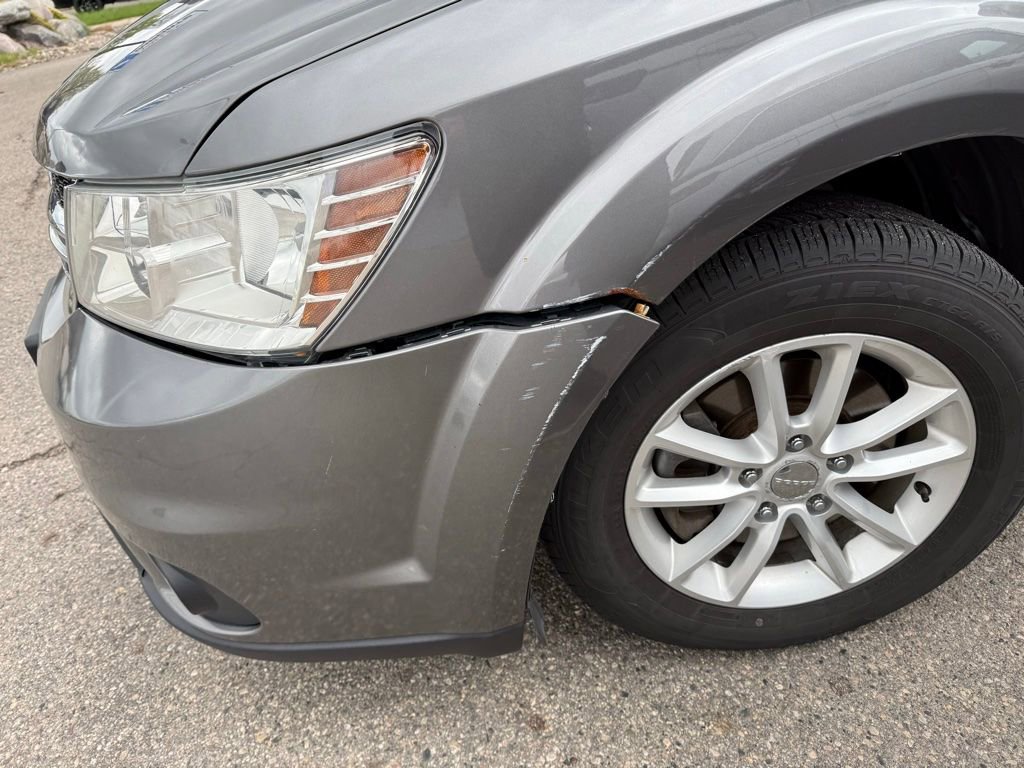 Used 2013 Dodge Journey SXT w/ Safe & Sound Group AWD/4WD image 11