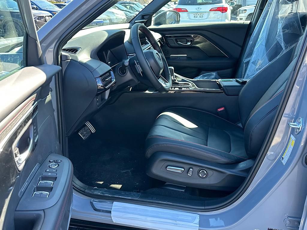 New 2026 Acura ADX A-Spec image 5