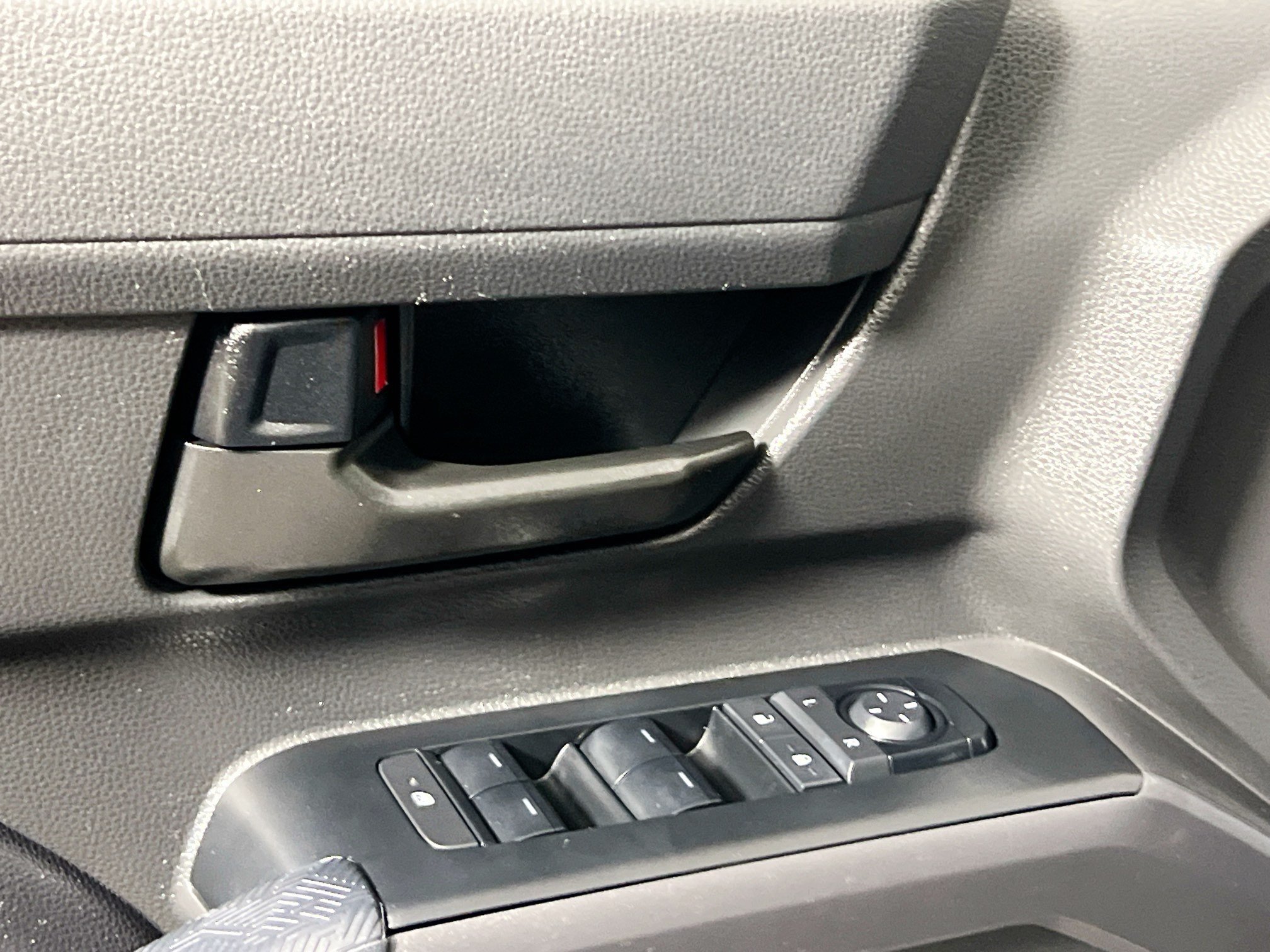 Used 2024 Toyota Tacoma SR5 RWD image 16