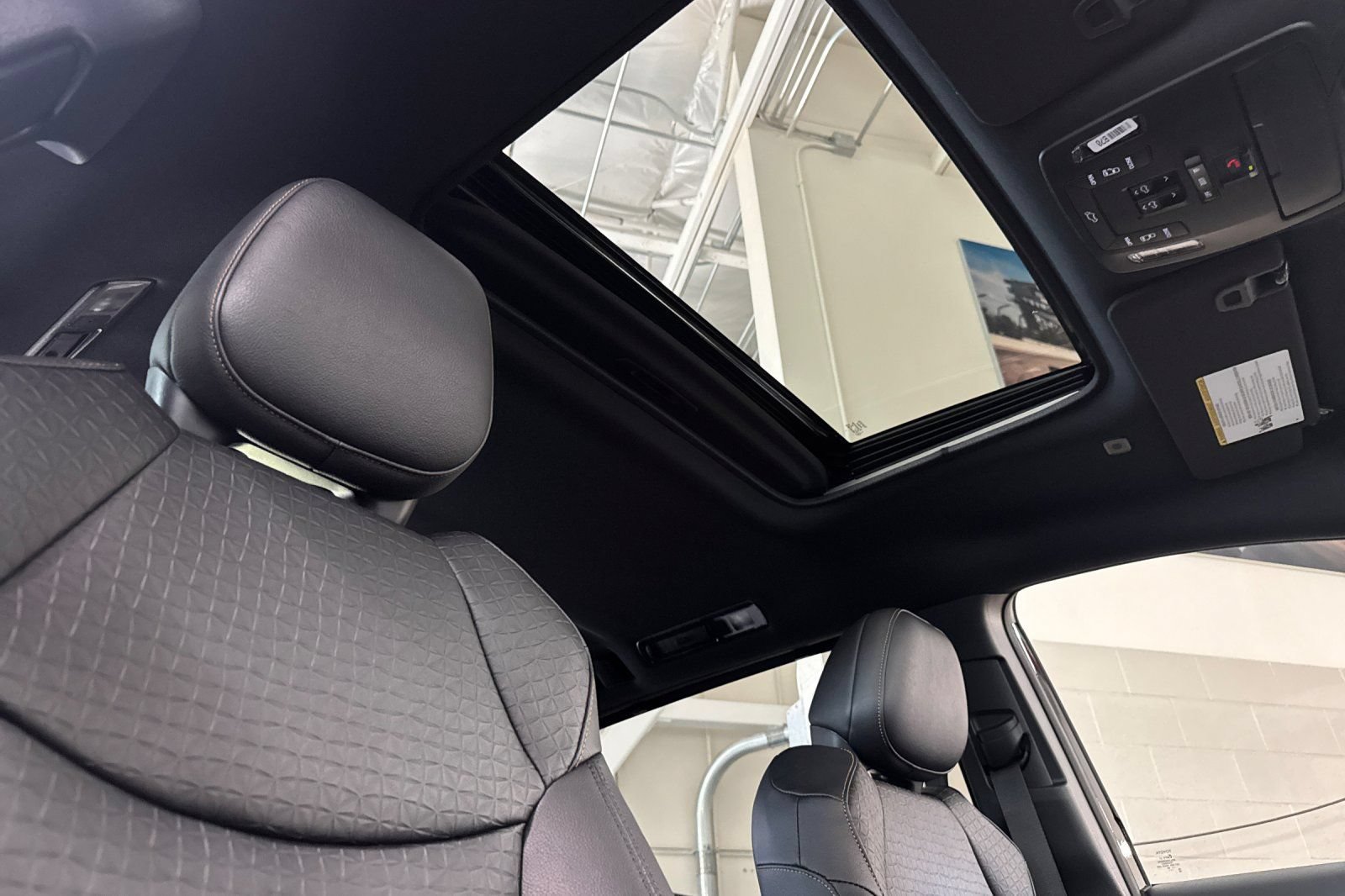 New 2026 Toyota Sienna XLE Woodland Edition AWD/4WD image 20