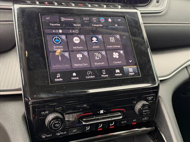 Used 2023 Jeep Grand Cherokee L Laredo RWD image 14