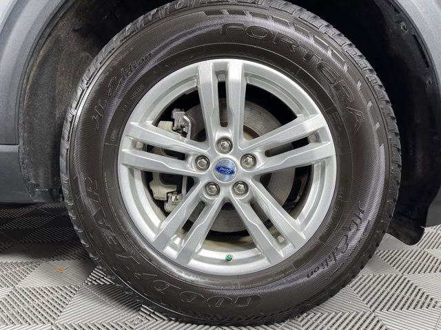 Used 2023 Ford Explorer XLT w/ Equipment Group 202A image 15