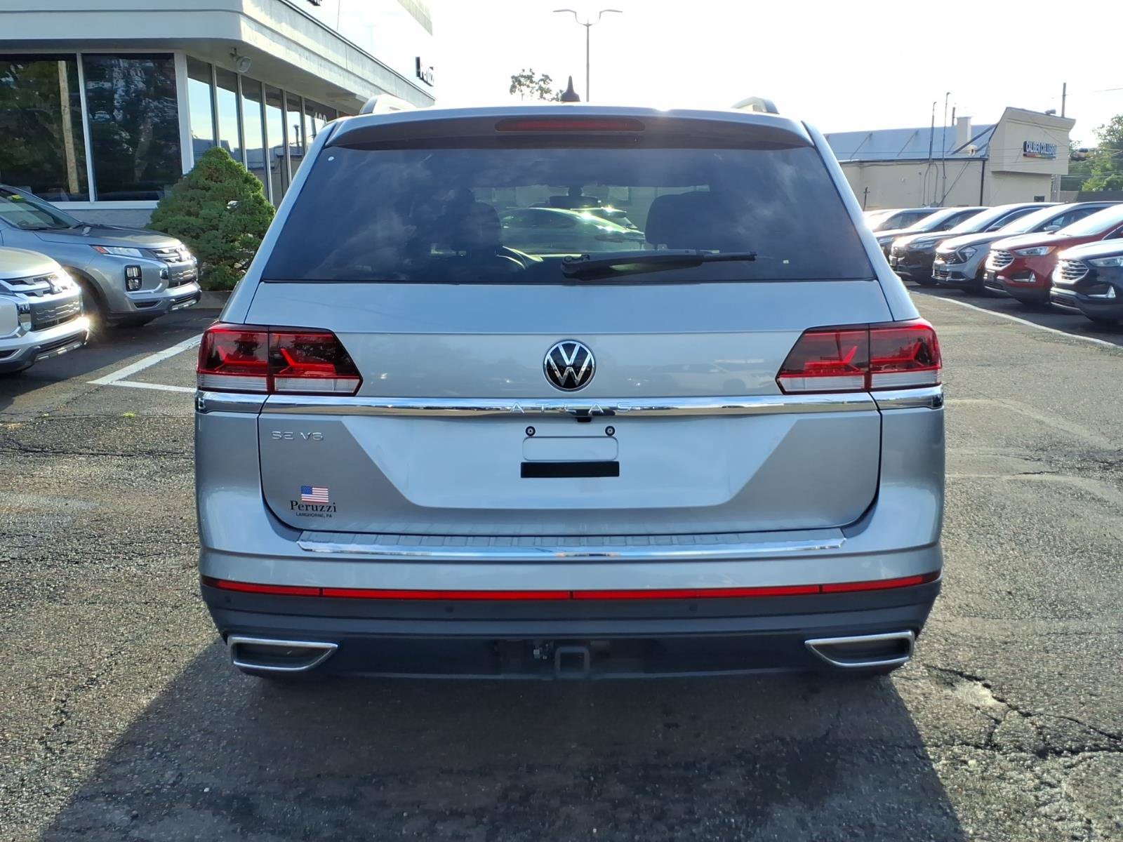 Used 2023 Volkswagen Atlas SE FWD image 4