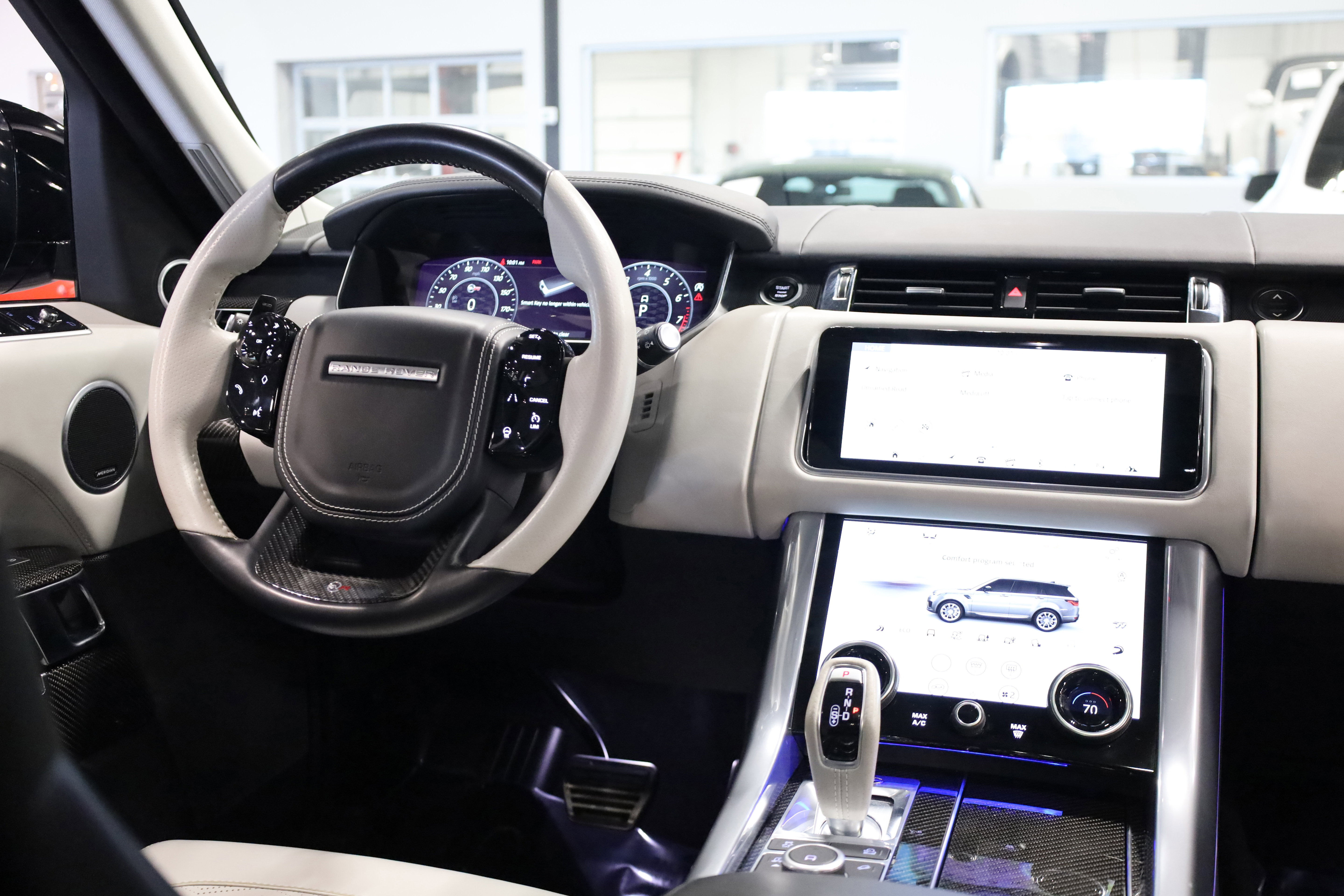 Used 2022 Land Rover Range Rover Sport SVR Carbon Edition image 29