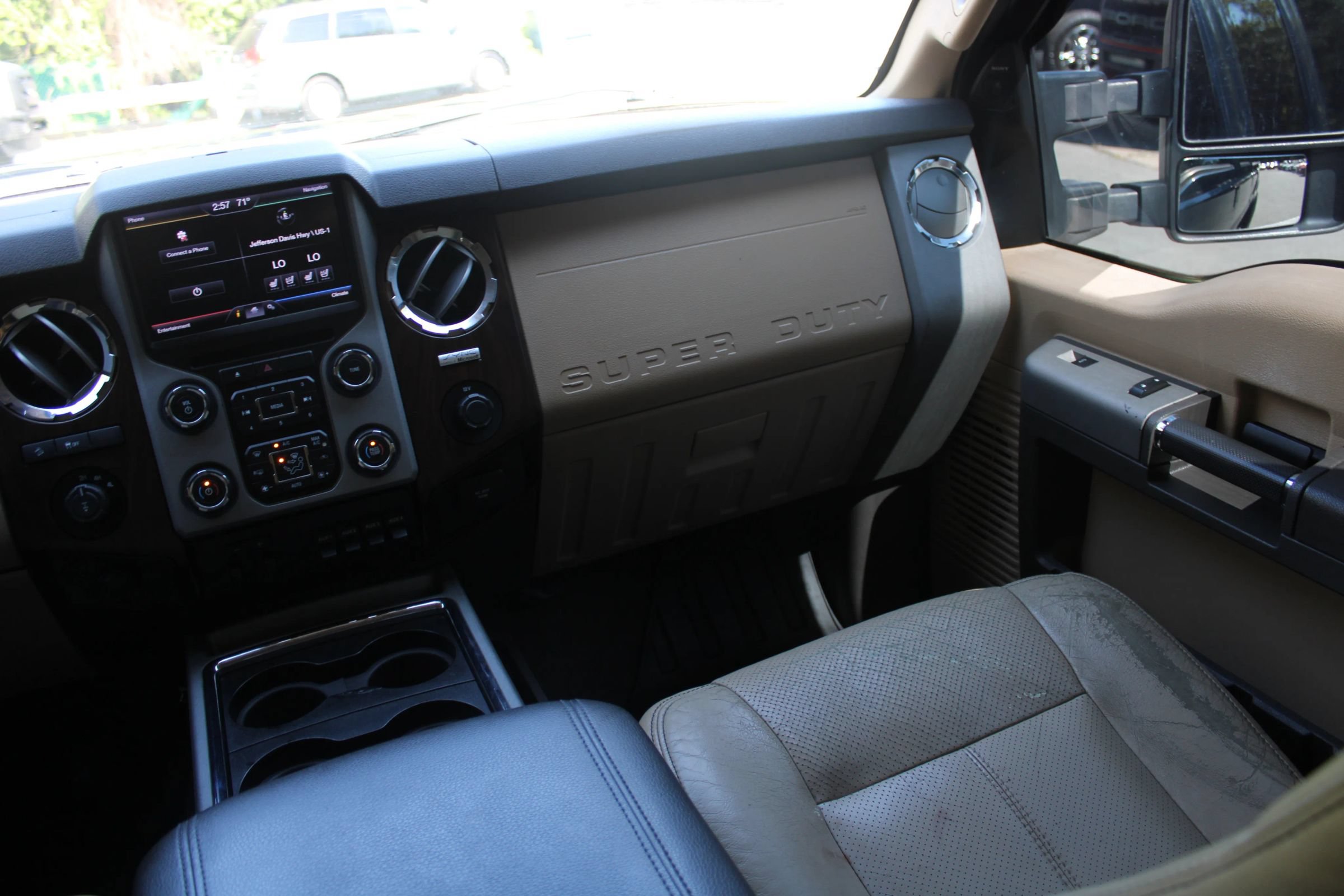 Used 2013 Ford F250 Lariat w/ Lariat Interior Pkg AWD/4WD image 14
