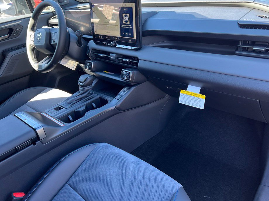 New 2026 Toyota RAV4 XSE AWD/4WD image 20